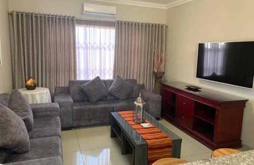 Richards Bay Apartment | Bay Sun Lodge