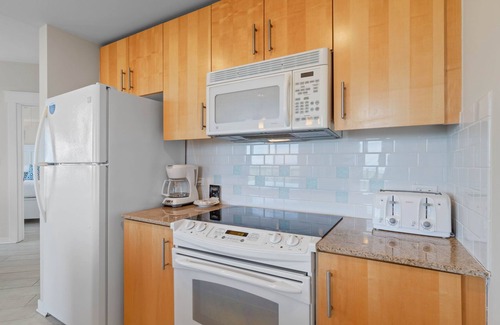 Baytowne Wharf Condo | Bay Time 5712 Elation Sleeps 4-Beautiful Bay View