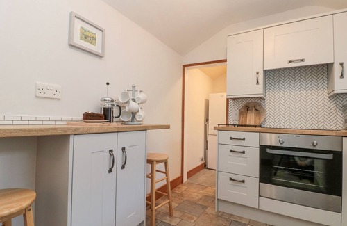 Pickering House | BAY TREE COTTAGE, family friendly, with open fire in Pickering