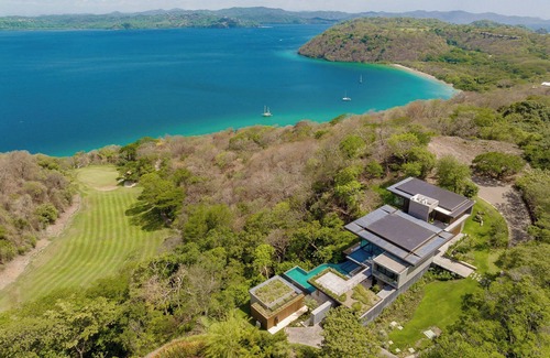 Papagayo Peninsula House | Bay-View Architectural Gem Villa at Peninsula Papagayo