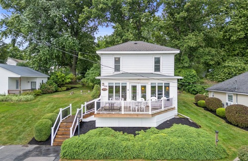 Sodus Point House | Bay View at the Point - renovated vacation home