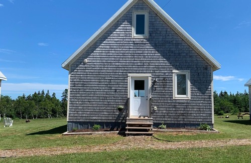 Brackley Beach Ski Chalet | Bay View Country Cottage #2