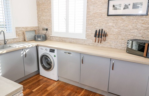 Trearddur Bay Cottage | BAY VIEW, family friendly, luxury holiday cottage in Trearddur Bay