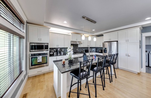 Ferndale House | Bay Views & Deck: Spacious Ferndale Family Home