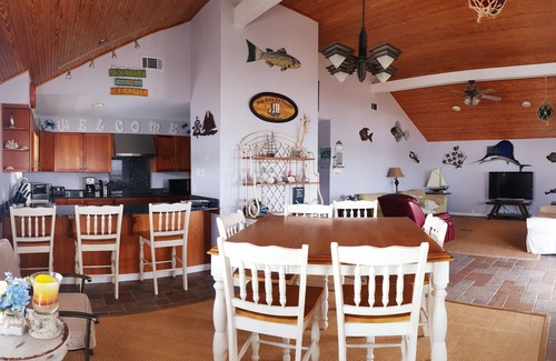 Dauphin Island House | Bay views/Gulf views