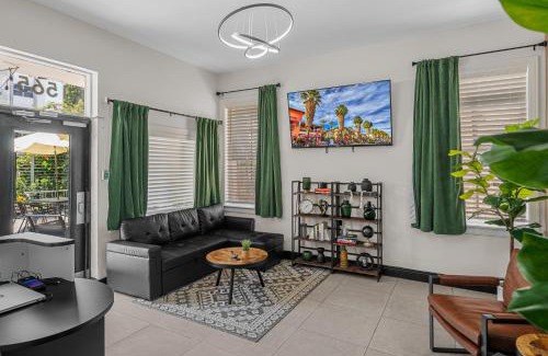 West Avenue Apartment | Baybreeze Apartments by Lowkl