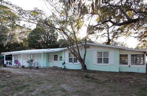 Gulf Shores Cottage | Bayfront at "Sun of a Beach"