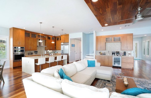 Indian Rocks Beach House | Bayfront Bliss w/Pool & Sunrises and Cold Plunge, IRB