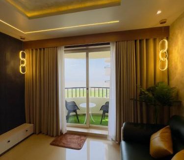 Kozhikode Apartment | Bayfront Bliss - Flat 3BHK in Calicut Beach-Wakeup to stunning views