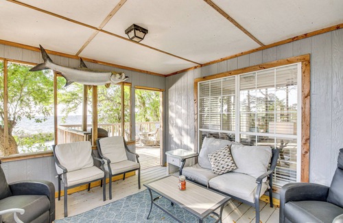 Florida Panhandle House | Bayfront Haven: Group Getaway in Milton!