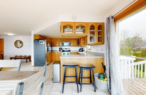 Camano Island House | Bayfront home with amazing water & mountain views, deck, lawn, grill, streaming