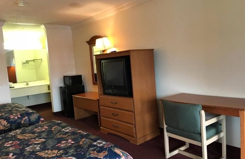 Biloxi Hotel | Bayfront Inn