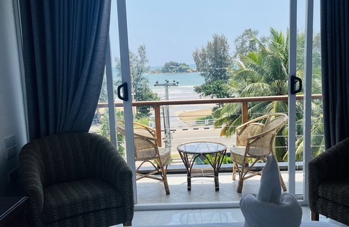 Weligama Hotel | Bayfront