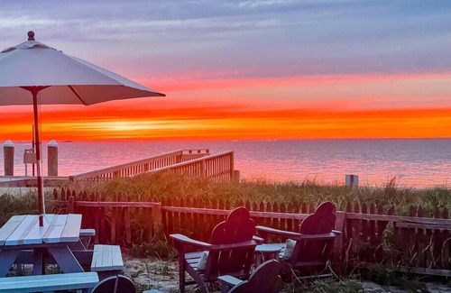 Ocean Beach House | Bayfront Retreat Close to Restaurants & Shops
