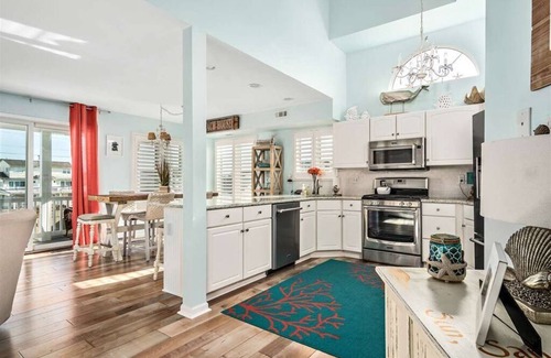 Townsend's Inlet House | Bayfront with a Boat Slip