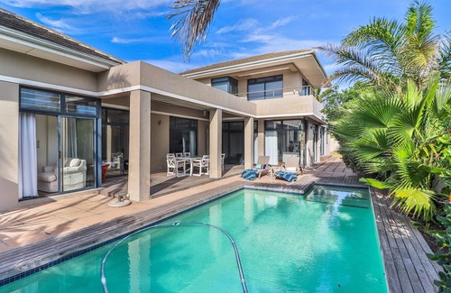 Sunset Beach House | Bayhill Terrace 17 by CTHA