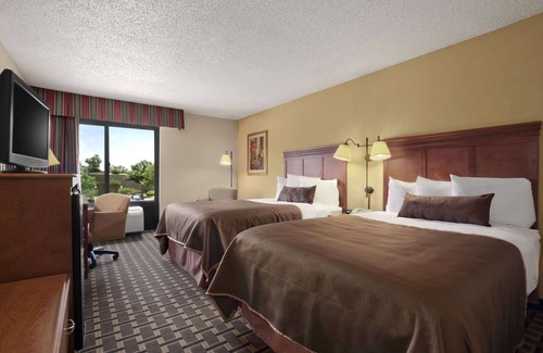 Lewisville Hotel | Baymont by Wyndham Lewisville