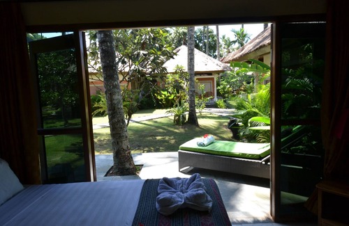Candi Dasa Hotel | Bayshore Villas Candi Dasa