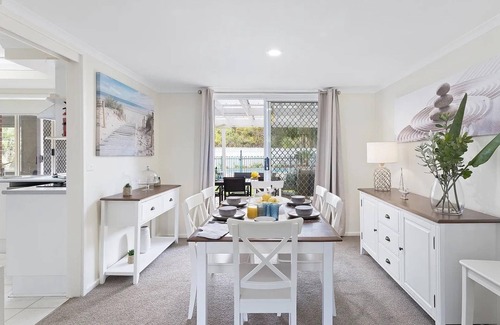 Fingal Bay House | Bayside at Fingal Bay