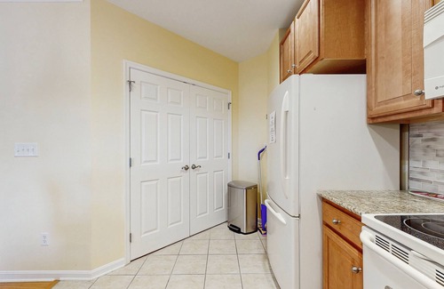 Sun Ridge Condo | Bayside Condo w/Balcony & Amazing Shared Pools, Hot Tub, Golf, Tennis, Fitness