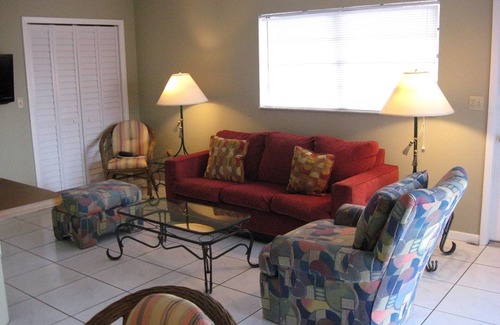 Cross Key Waterways Condo | Bayside Condo with Boat