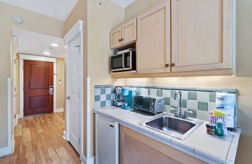 Baytowne Wharf Condo | "Bayside Enchantment" Sandestin #2218 Sleeps 4
