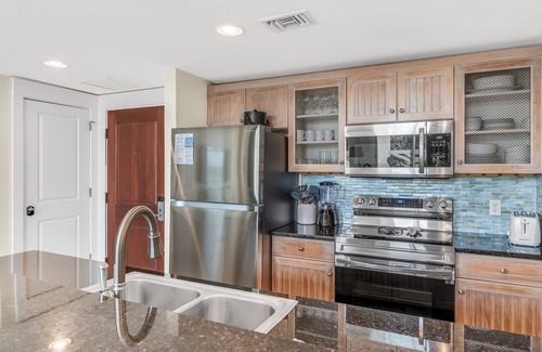 Baytowne Wharf House | Bayside Gated Resort ~ Full Kitchen ~ Private Balcony ~ Resort Pool