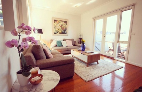 Highett Apartment | Bayside Getaway! Newly renovated.
