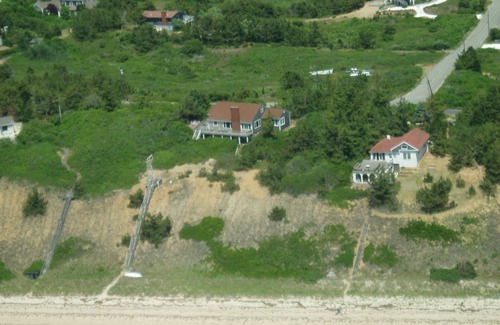North Truro House | Bayside Home with Private Stairs to the Beach