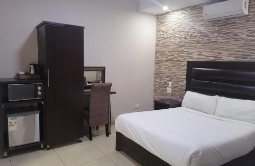 Durban Central Business District Hotel | Bayside Hotel & Self Catering 110 West Street