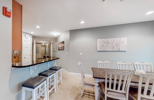 Sun Ridge Condo | Bayside Resort 4th floor condo w/gym, tennis court, and free WiFi
