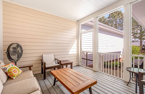 Sun Ridge House | Bayside Resort townhouse with golf on-site, pool access, fireplace, & central AC
