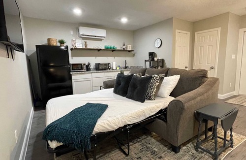 Baytown Apartment | Baytown Stay – Family Studio Near Attractions