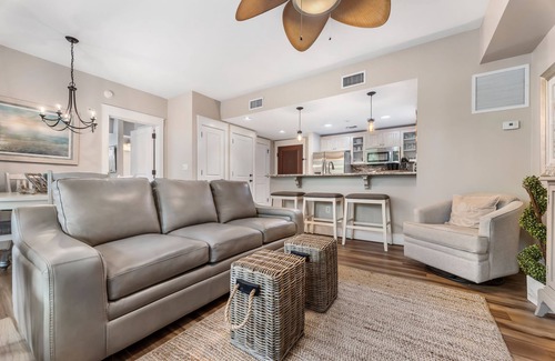Baytowne Wharf Condo | Baytowne Wharf 1BR! Spacious Balcony, Tropical Pool, Hot Tub, Beach Tram, Gym