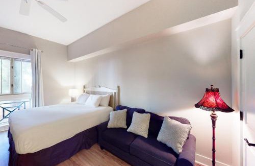 Baytowne Wharf Hotel | Baytowne Wharf - Pilot House #133