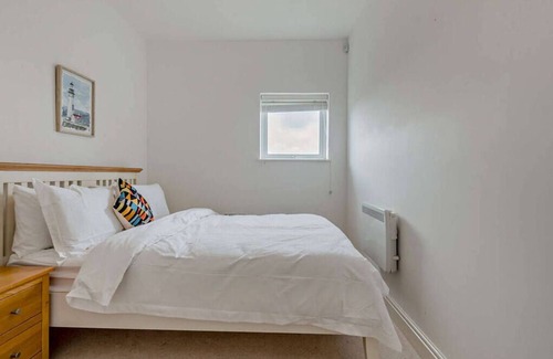 Crynant Apartment | Bayview Apartment - Machynys