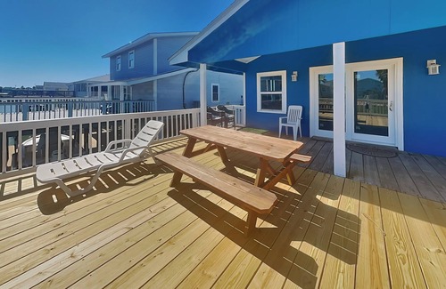 Jamaica Beach House | Bayview Cottage | The Boat Dock is Perfect for Fishing