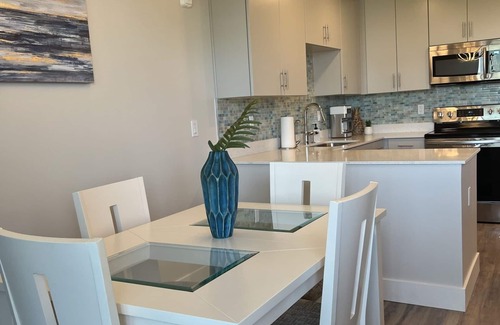 North Trail Condo | Bayview Getaway! Sarasota FL