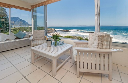 Hermanus Apartment | Bayview Hermanus