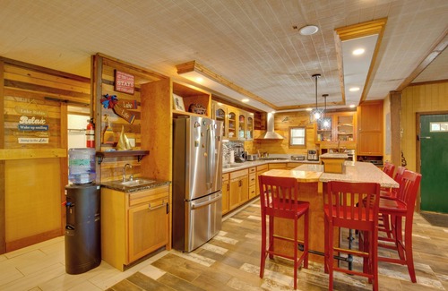 Lake Lafayette Cabin | 'Bayview' - Lakefront Family Cabin in Odessa!
