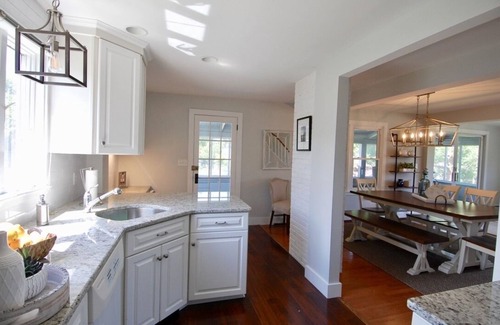 Dartmouth Cottage | Bayview Lookout Cottage/Beach Community