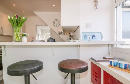 Mevagissey Cottage | BAYVIEW, pet friendly, country holiday cottage in Mevagissey