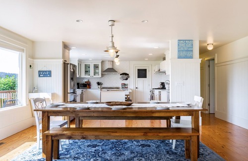 Langley House | Bayview Together Farm by AvantStay | A+ Location