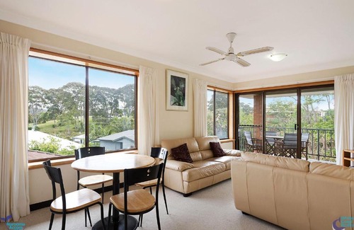 Narooma Apartment | Bayview Unit Stunning Inlet Views
