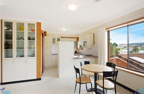 Narooma Apartment | Bayview Unit Stunning Inlet Views