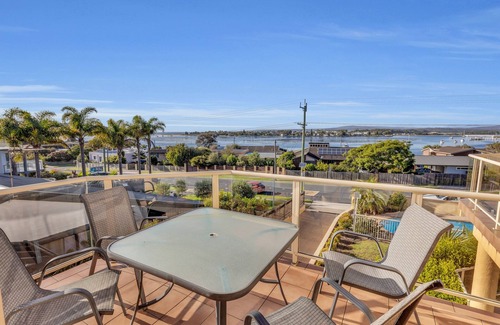 Merimbula Apartment | Baywatch Apartments Merimbula- 2 bedroom with beautiful views