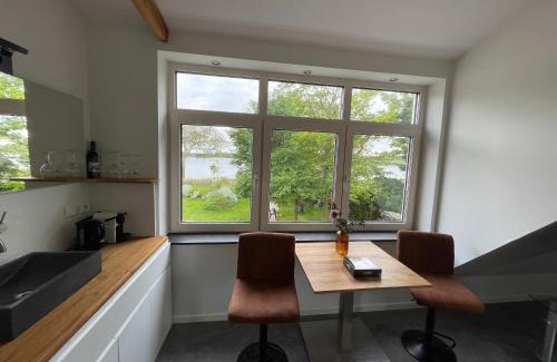 Westkapelle Apartment | Bazien Luxe kamer bij Strand en Kreek natuur en veel faciliteiten