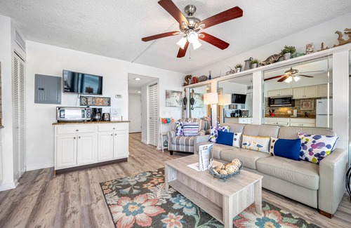 Belleair Beach Condo | BBC213- Beach View Condo with a Pool!
