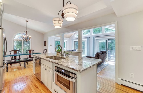 Killingworth House | BBQ Ready: Quiet Connecticut Retreat w/Fire Pit