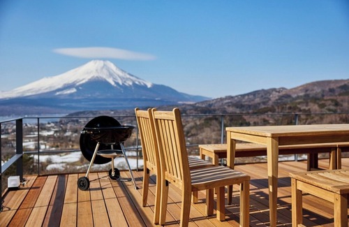 Yamanakako House | BBQ with a view of Mt Fuji and Lake Yamanaka | Ma/Minamitsuru-gun Yamanashi